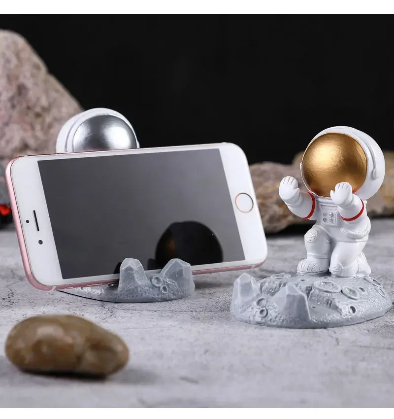 Nordic Style Astronauts Mobile Phone Stand